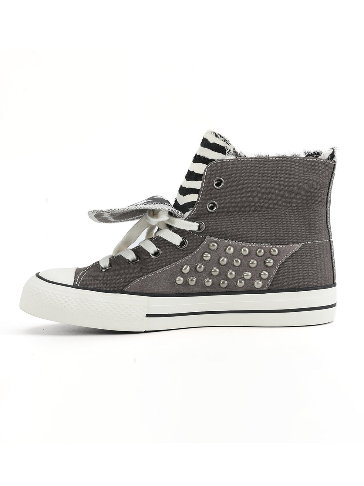 Zebra Star Studs Detail Sneakers WN27234