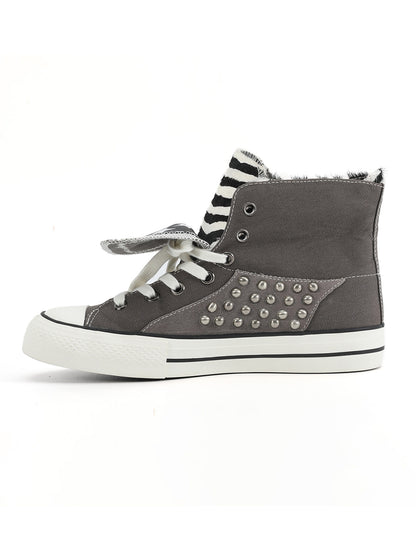 Zebra Star Studs Detail Sneakers WN27234