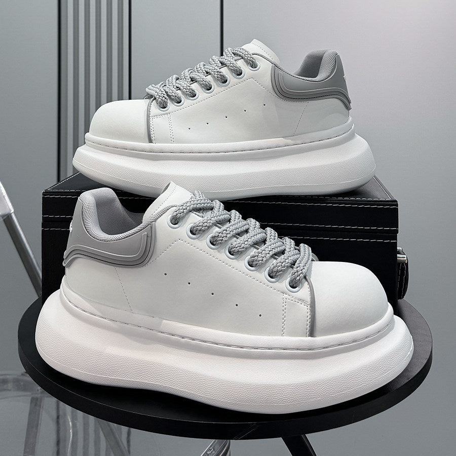 Round-Toe Platform Lace-Up Sneakers WN24805