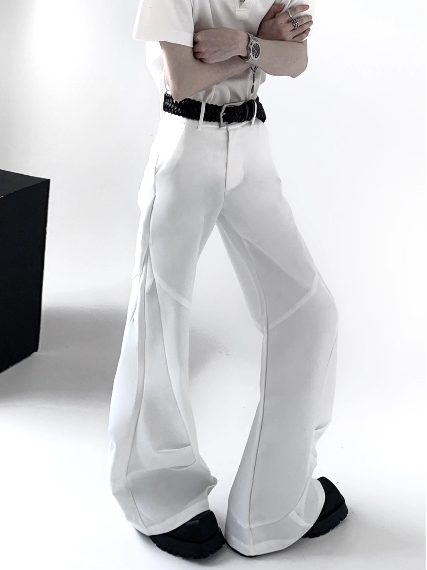 Pleats Design Flare Trousers WN20354