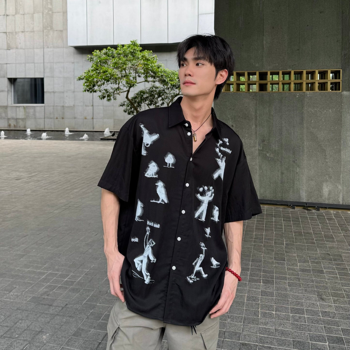 Draped Tencel Texture Portrait Print Oversize Short Sleeve Shirt WN25234