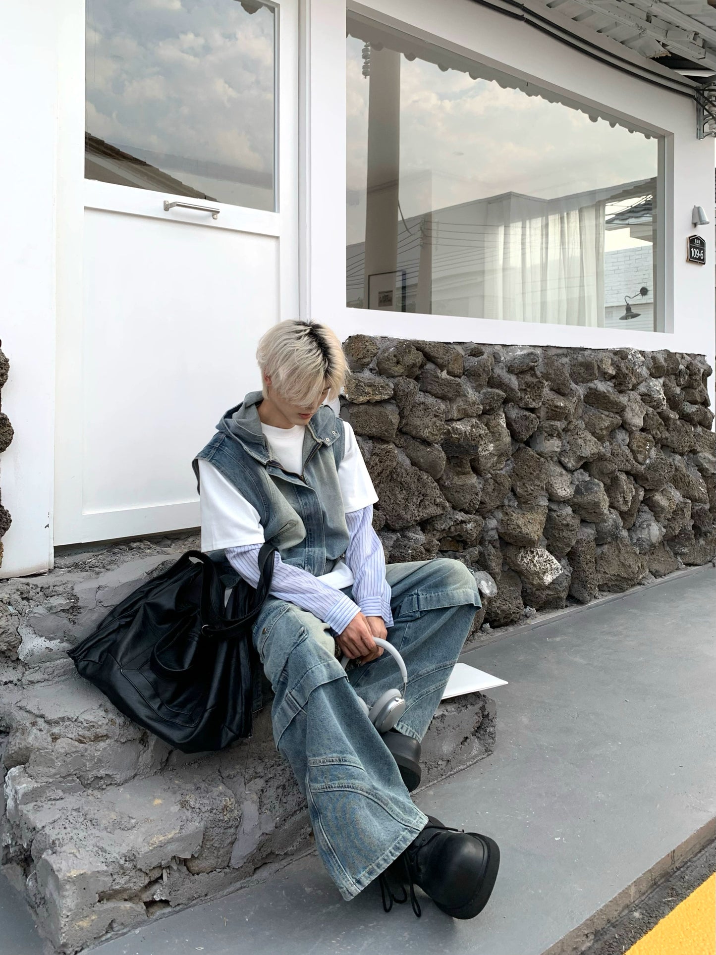 Washed Patchwork Hooded Denim Vest & Cargo Denim Jeans Setup WN19774