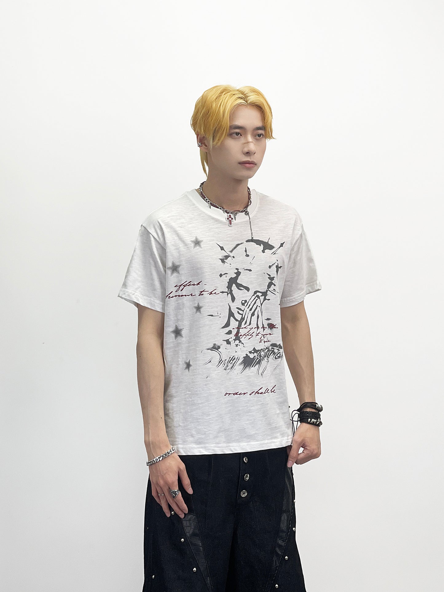 Portrait Print Structured Shoulder Short Sleeve T-Shirt WN24244