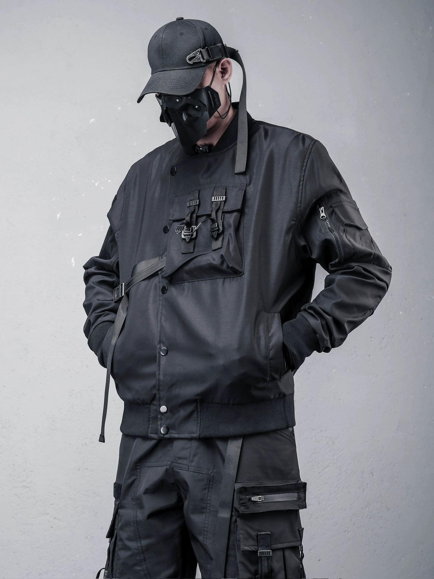 Large Pocket Buckle Tactical Jacket WN22334