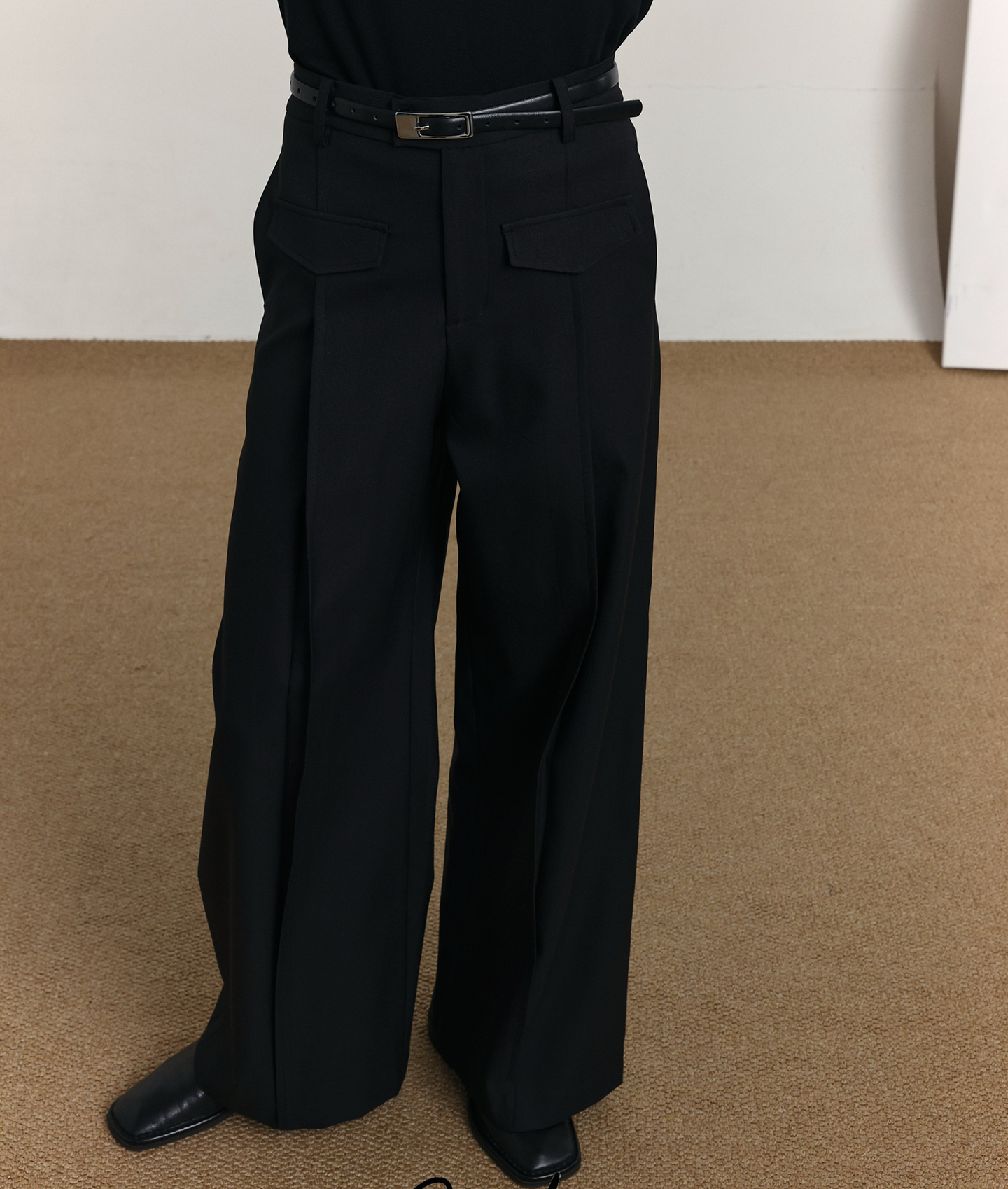 Flap Pockets Straight Trousers WN21638