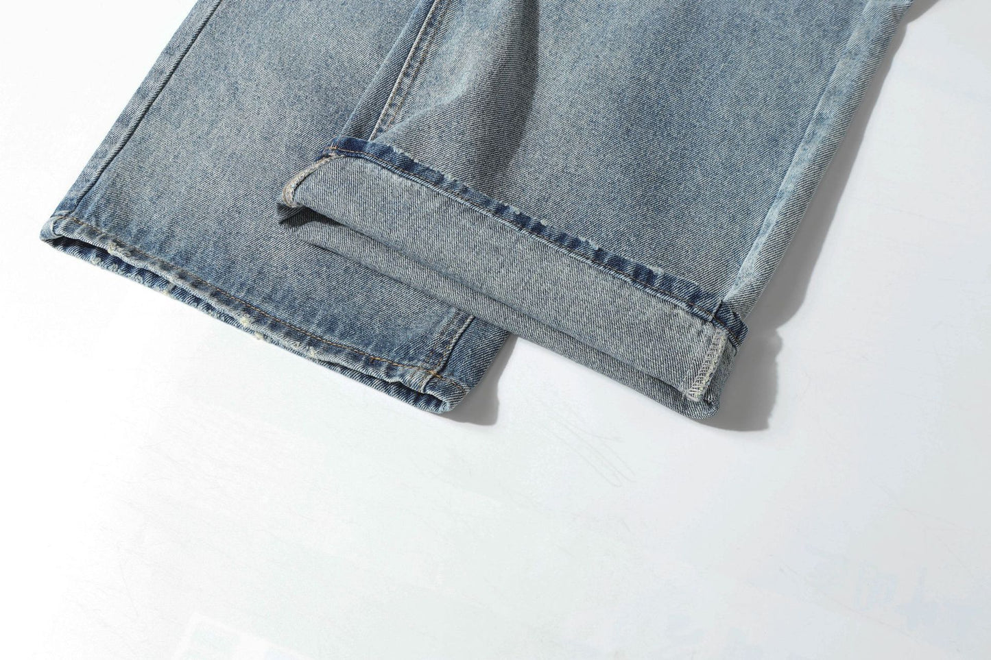 Washed Whisker Damage Wide Leg Denim Jeans WN26121