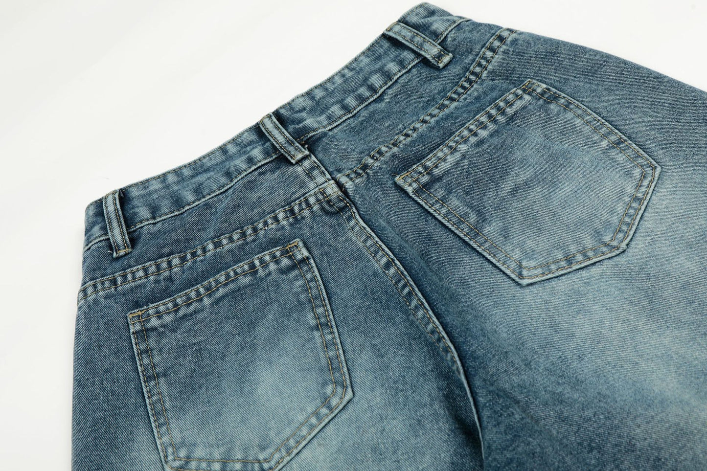 Washed Star Applique Wide Leg Denim Jeans WN25451