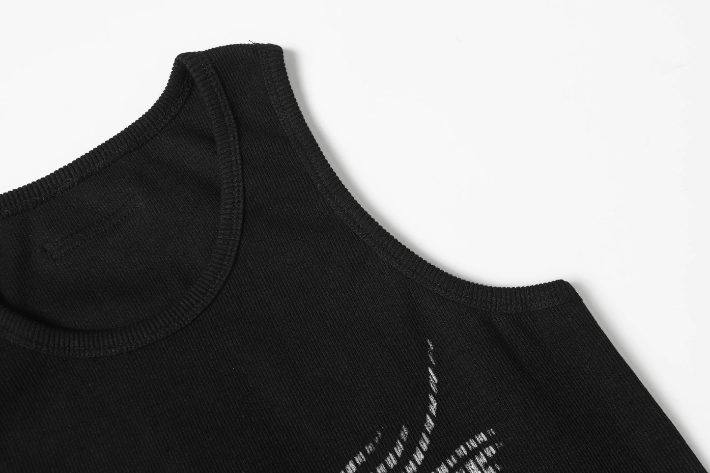 Graphic Design Print Sleeveless T-Shirt WN18583