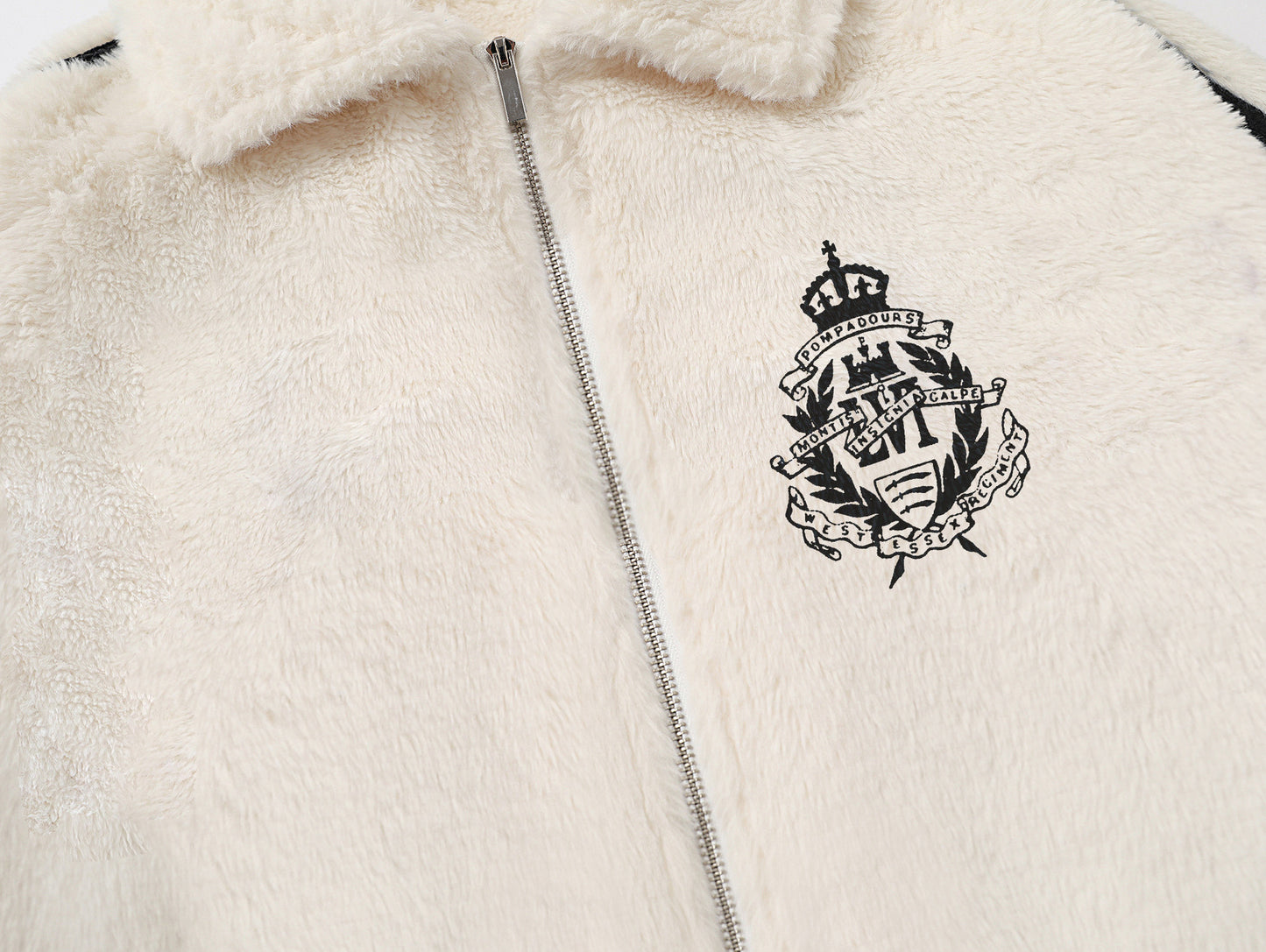 Three-Stripe Sherpa Zipper Jacket WN11194