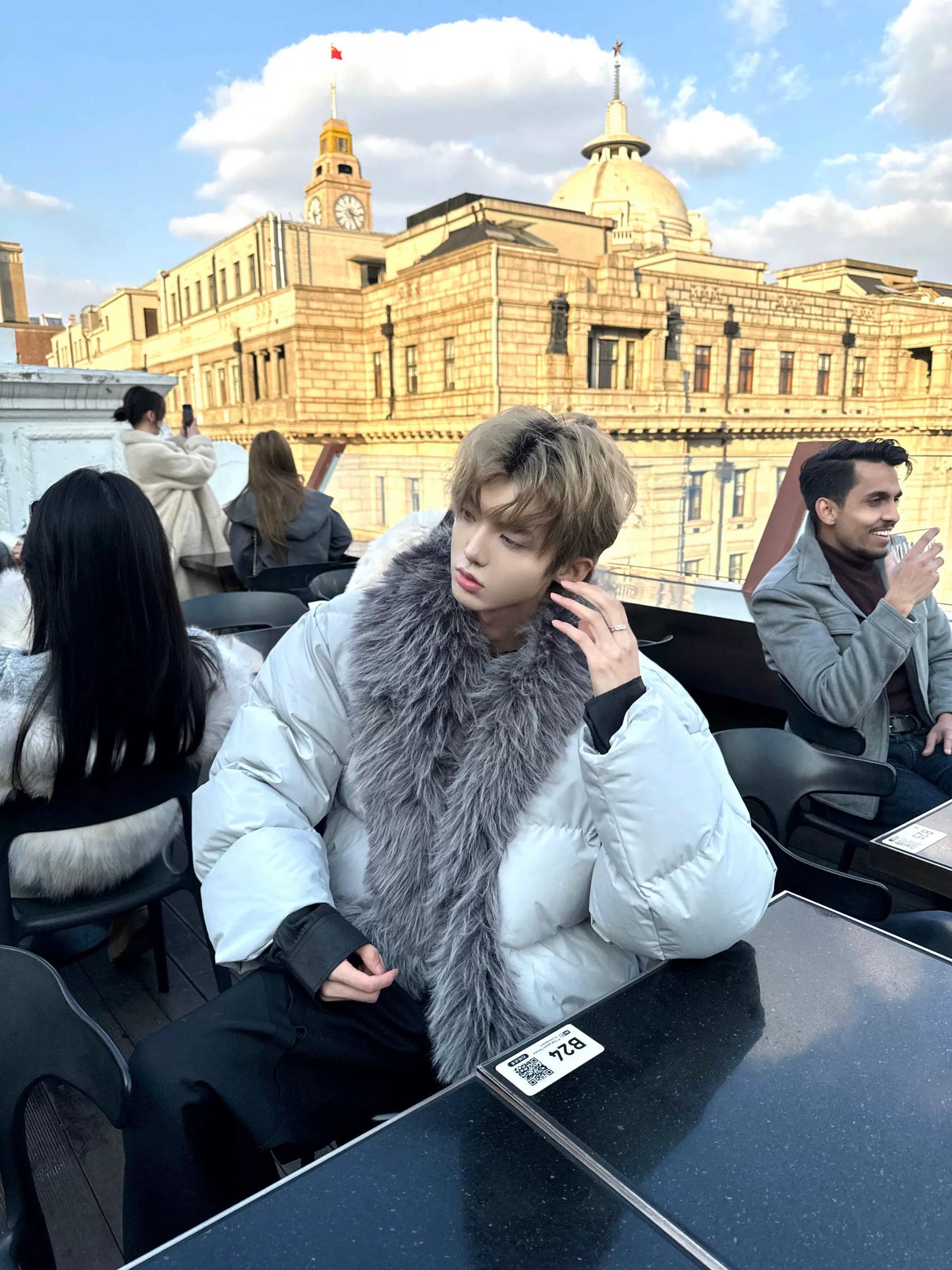 Fake Fur Oversize Thick Puffer Jacket WN20725