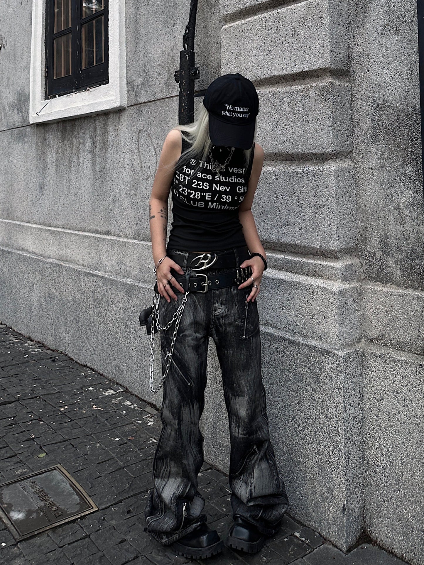 Damage Wash Zipper Wide Leg Denim Jeans WN24178
