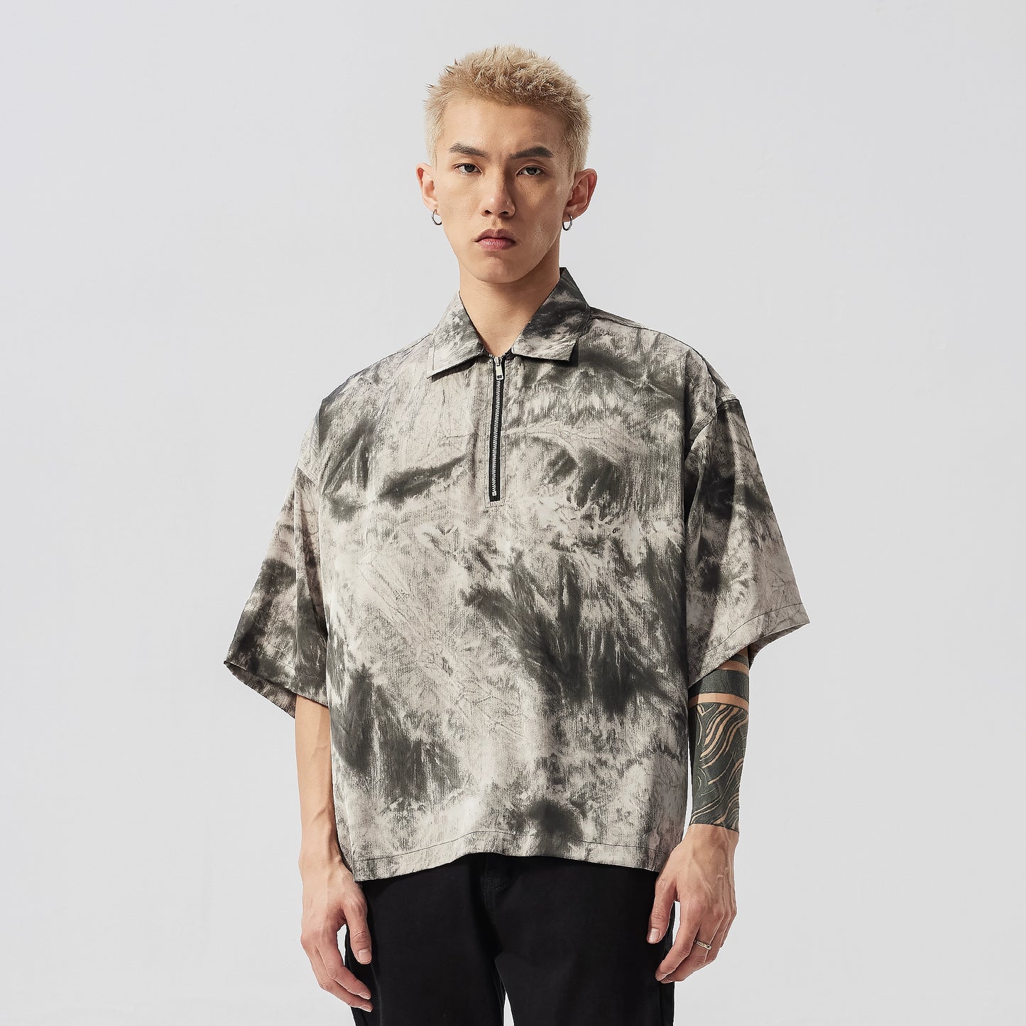 Tie-Dye Ink Design Half Zipper Polo Shirt WN17487