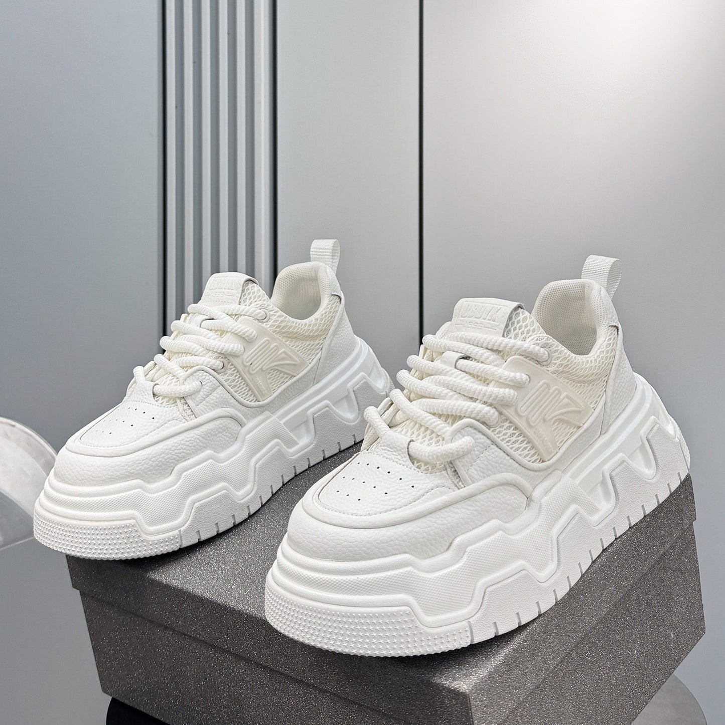 Mesh Panel Chunky Sole Sneakers WN24576