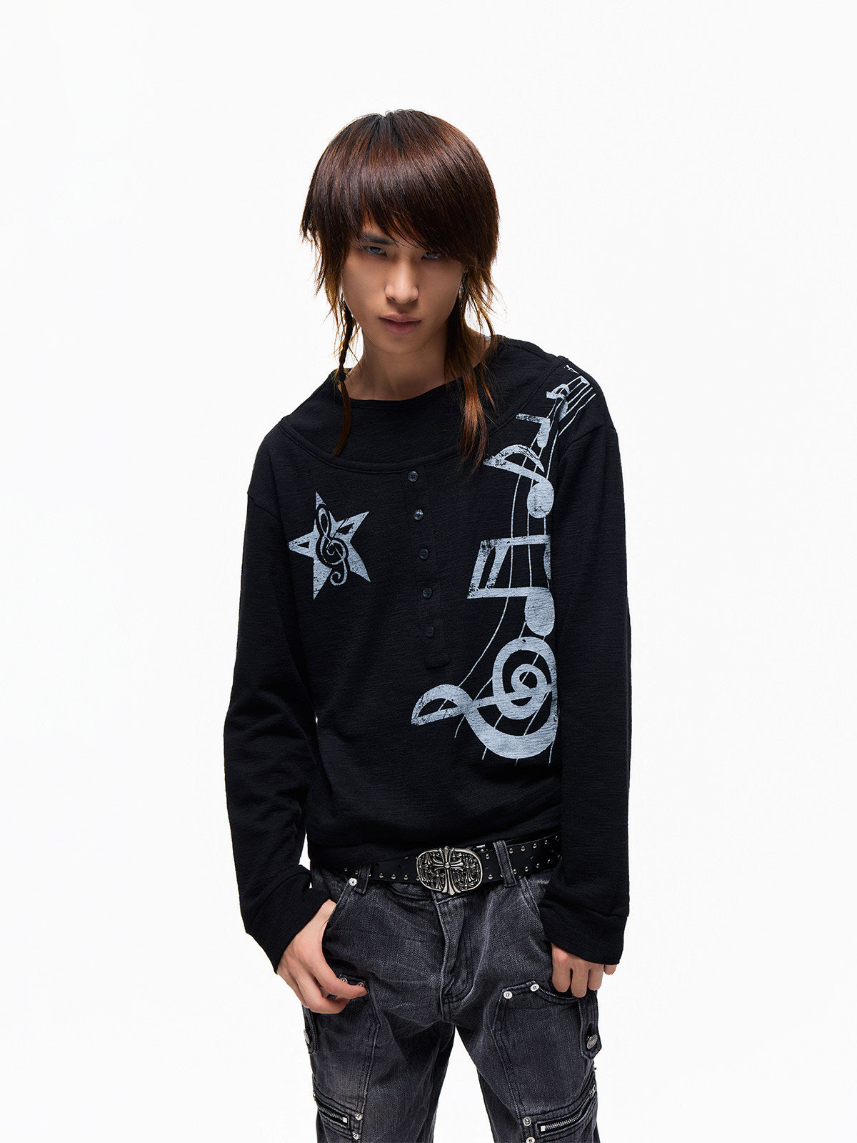 Henley Neck Fake Layered Music Note Print Long Sleeve T-Shirt WN27367
