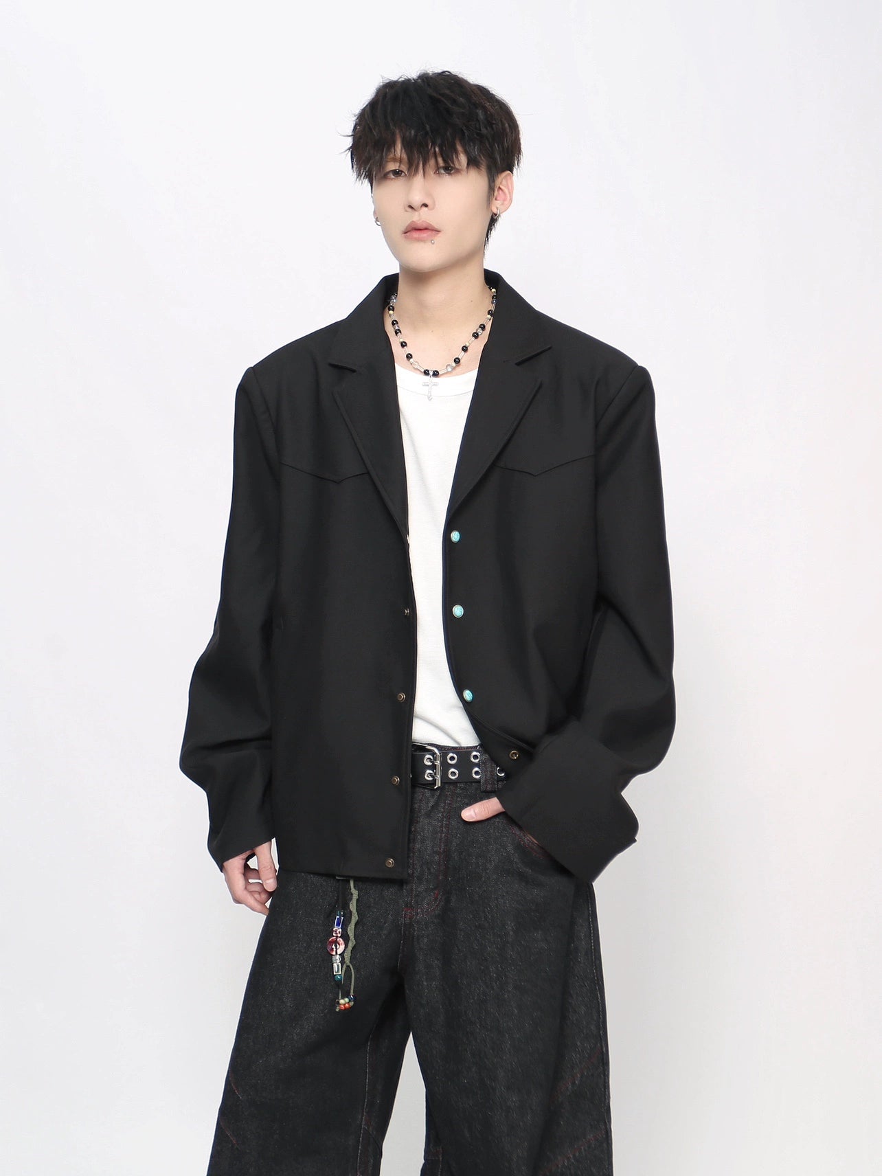 Color Black Shoulder-Pad Tailored Jacket WN21024