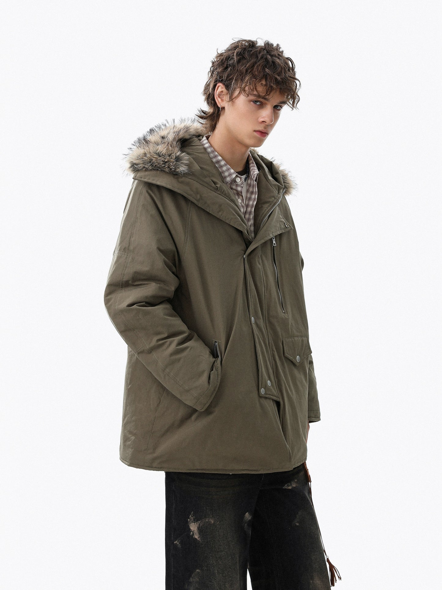 Fake Fur-Collar Pockets Design Warm Coat WN22100