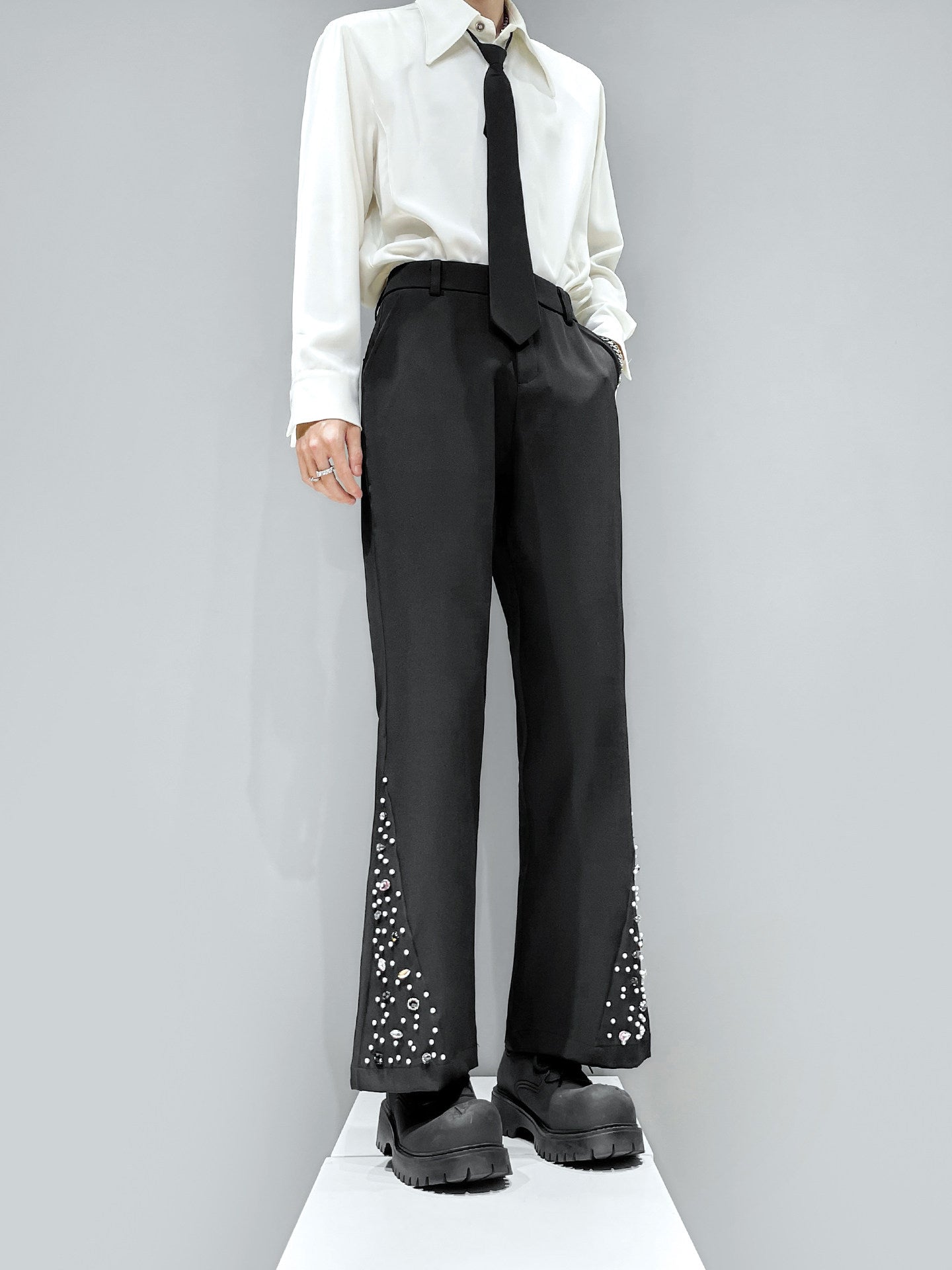 Beaded Design Flare Trousers WN23929