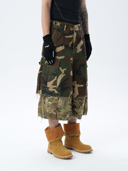 Camouflage Patchwork Fake Layered Multi Pocket Cargo Short Pants WN24346