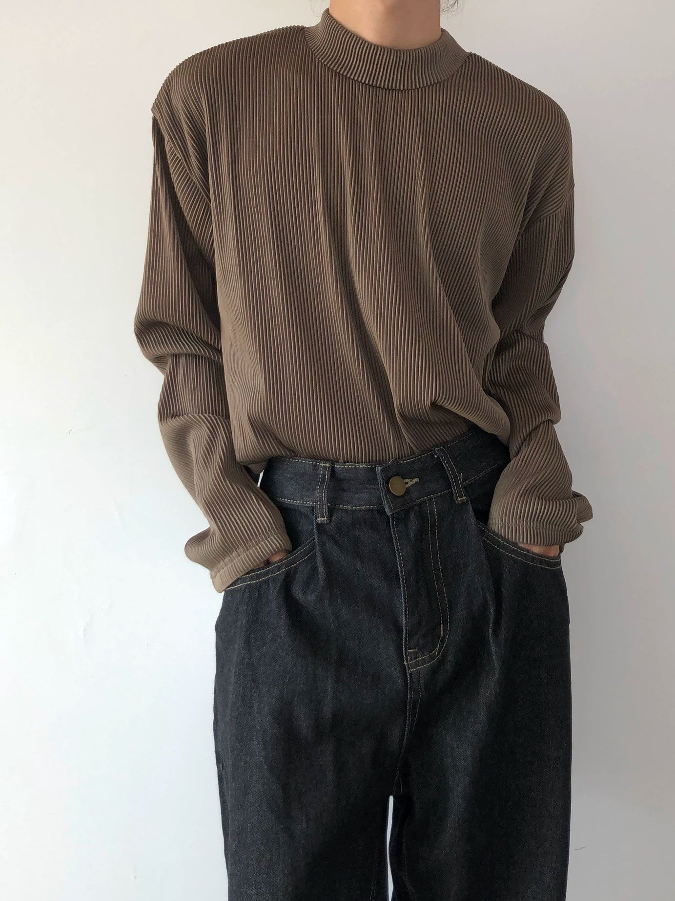 Pleats Stripe High-Neck Long Sleeve T-Shirt WN19984