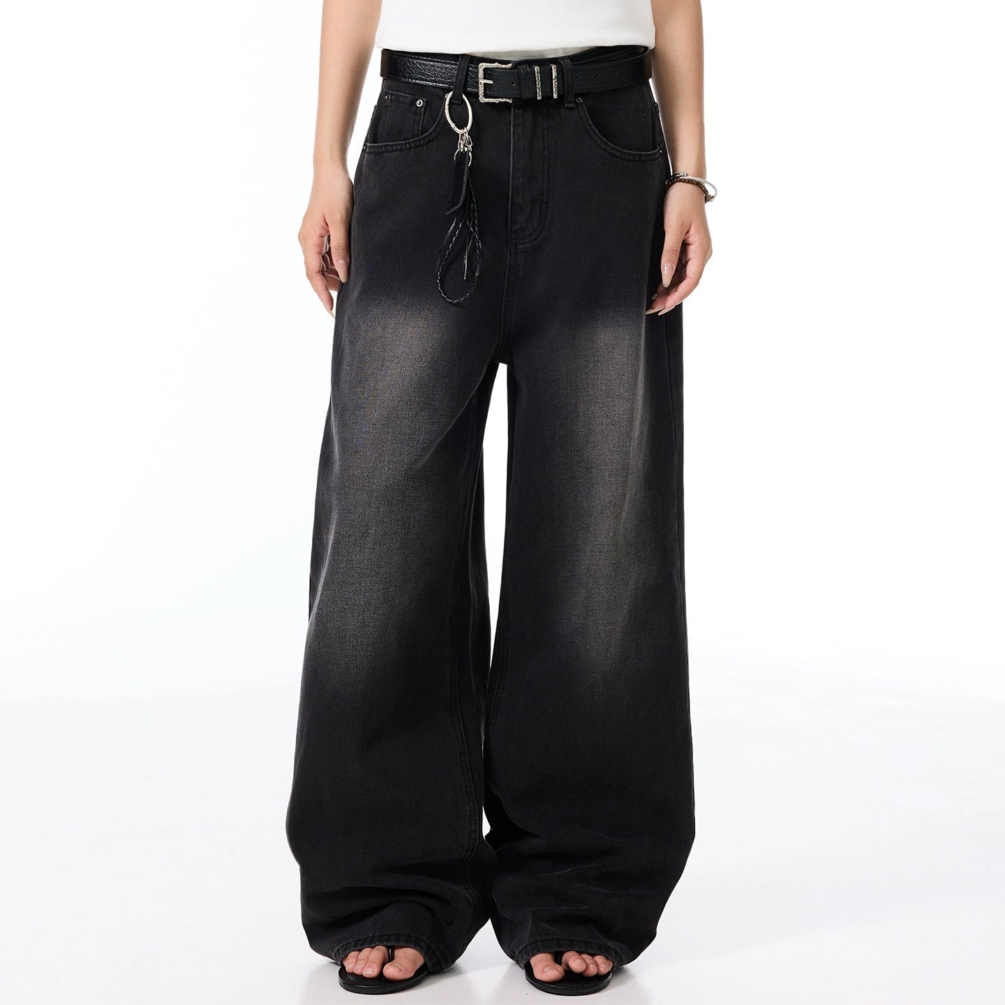 Washed Wide Leg Denim Jeans WN21433