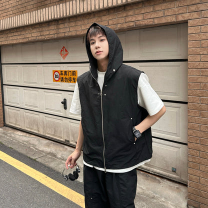 Hooded Sleeveless Jacket & Deconstructed Cargo Pants Setup WN25279