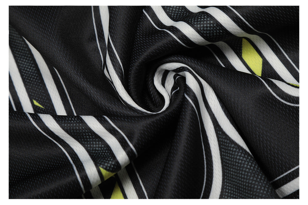 Sporty Graphic Long Sleeve T-Shirt WN26456