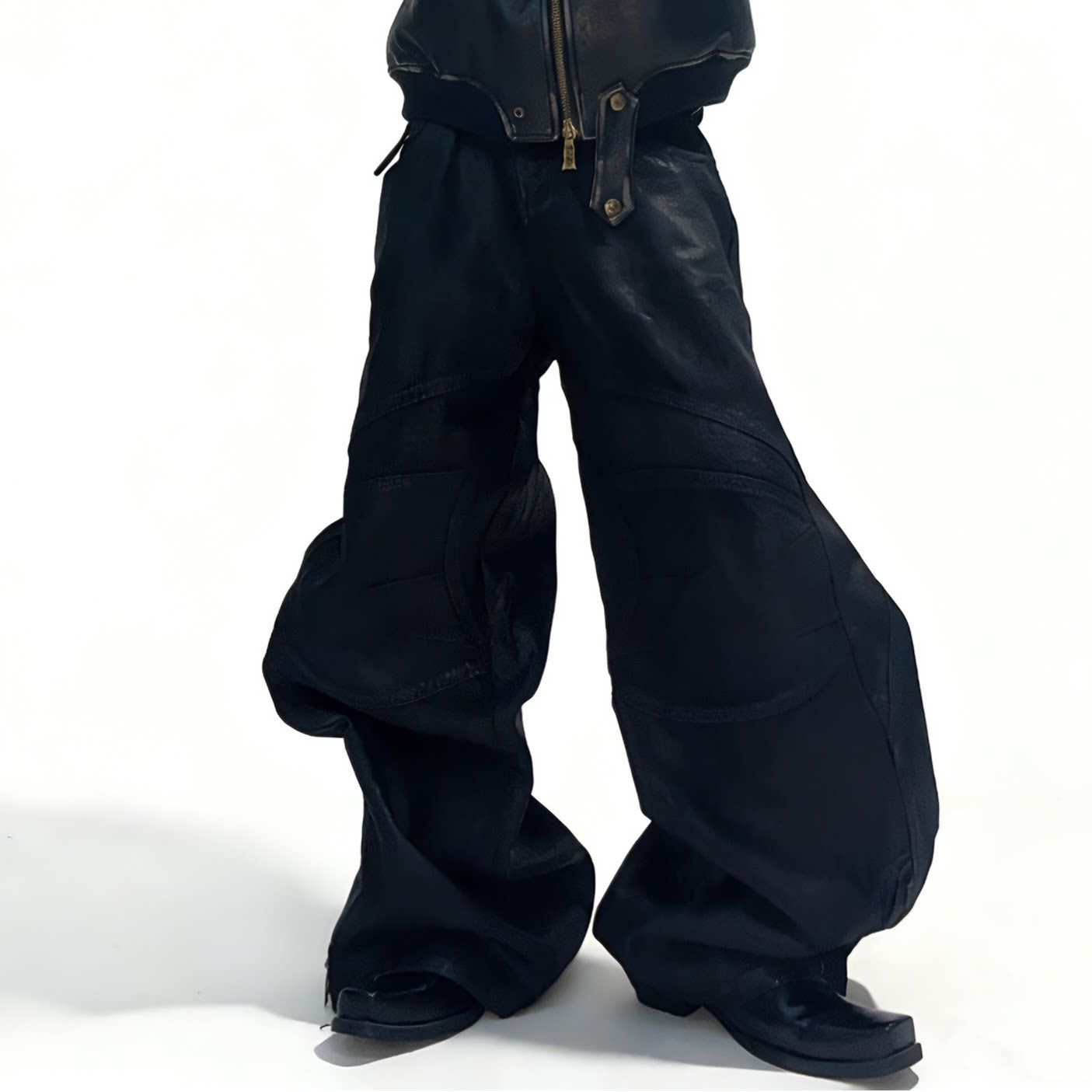 Buckle Detail Coated Wide Leg Pants WN24087