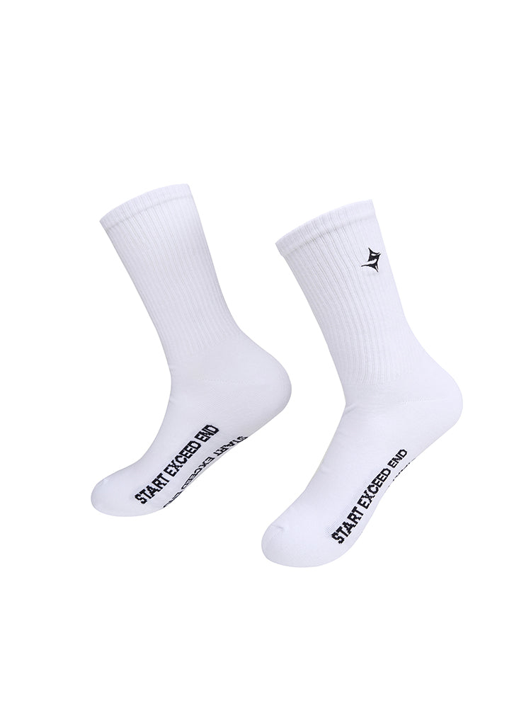 Letter Embroidery Mid-Calf Socks WN15470