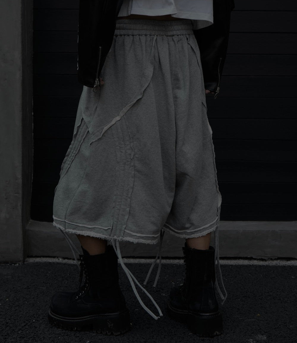 Heavyweight Washed Frayed Strap Wide Leg Half Pants WN27876