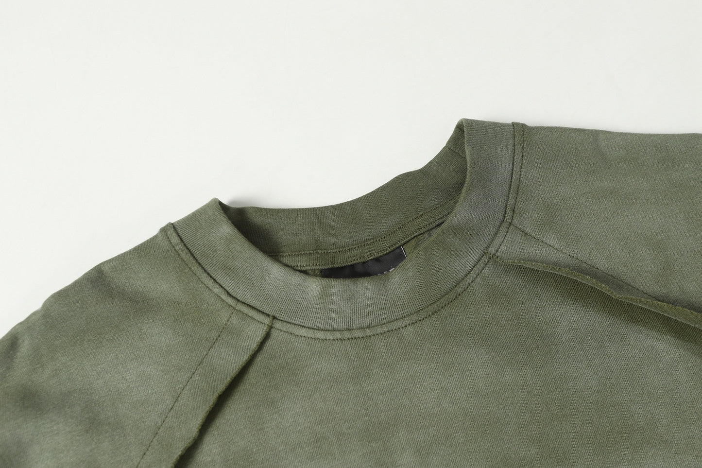 Washed Damage Raw Edge Short Sleeve T-Shirt WN23056