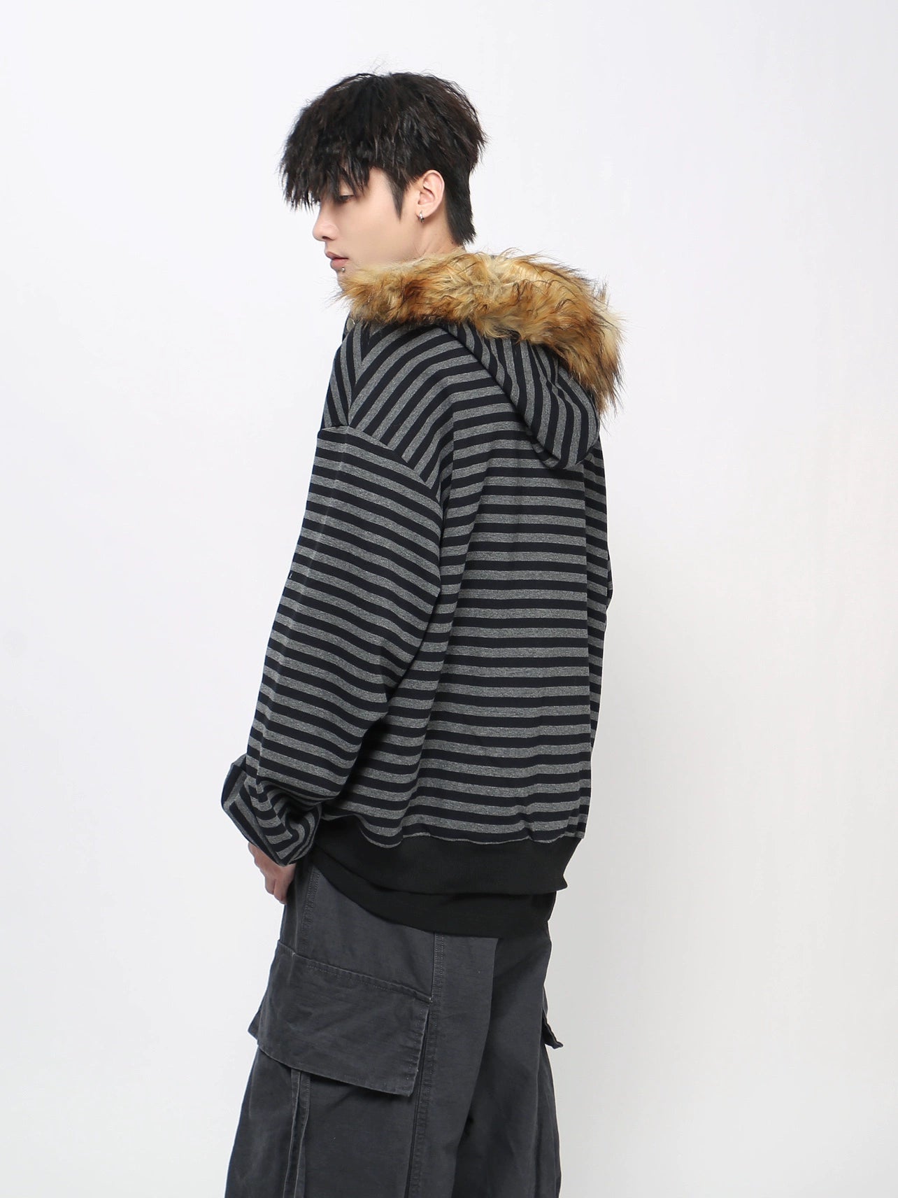 Stripe Detachable Fur Collar Zipper Hoodie WN21027