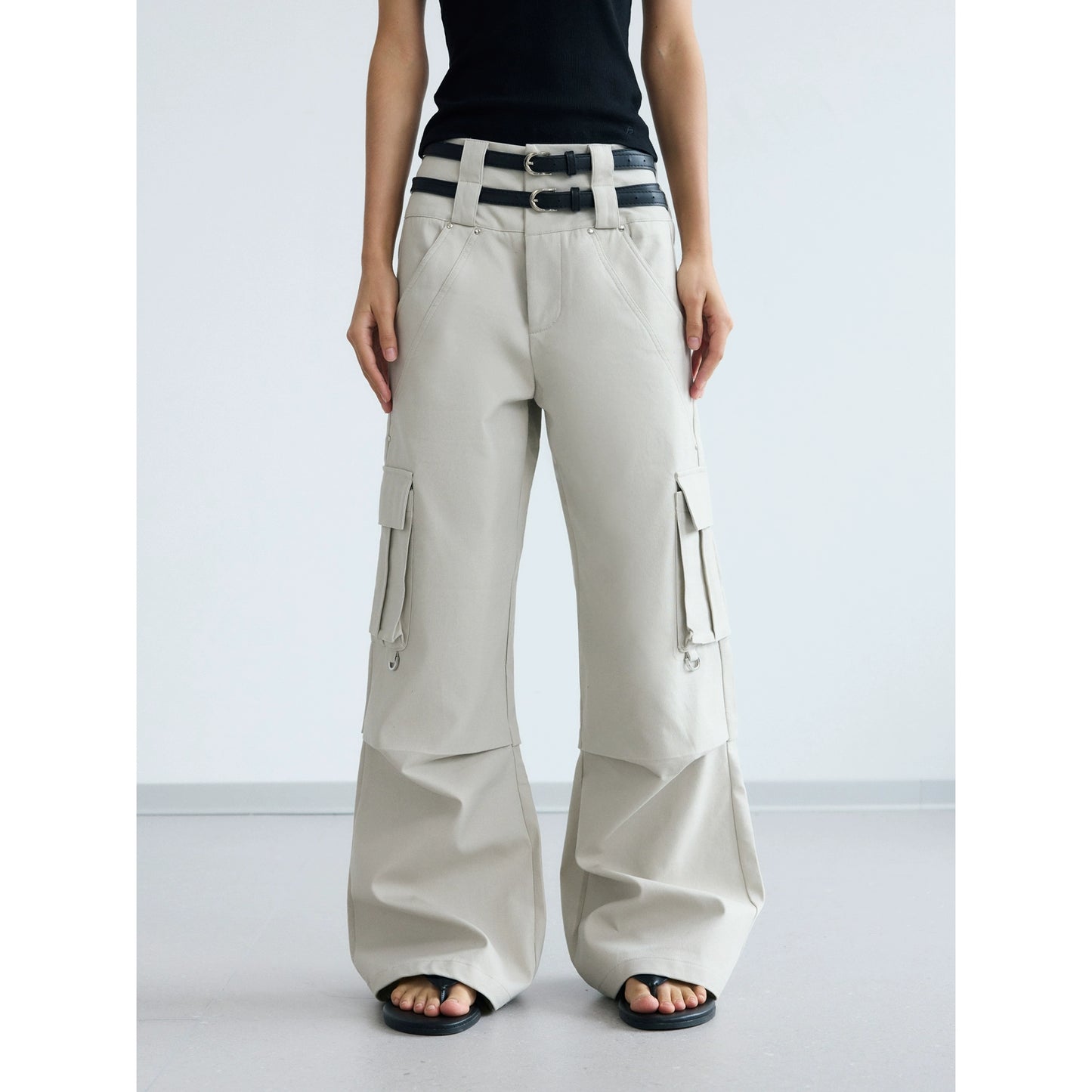Double Waistband Multi-Pocket Wide Leg Cargo Pants WN18247