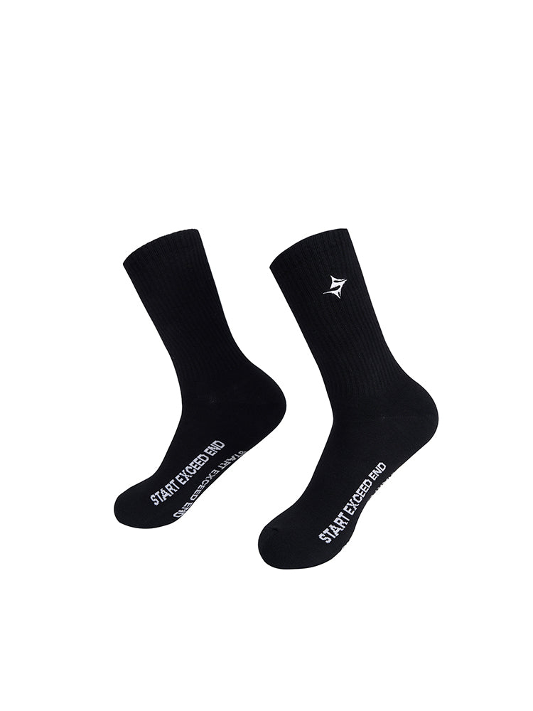 Letter Embroidery Mid-Calf Socks WN15470