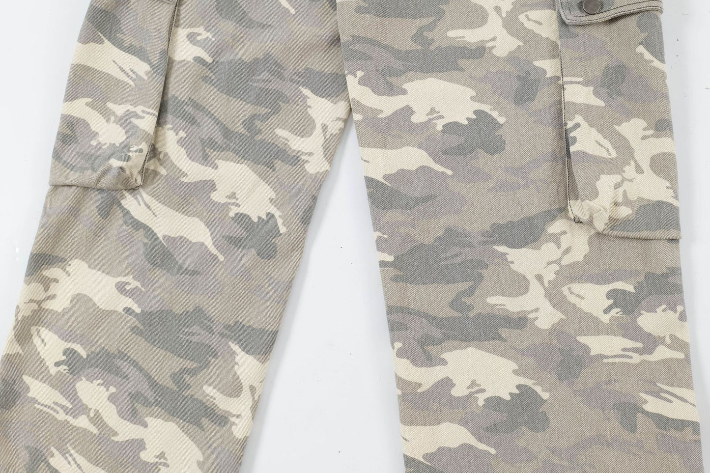 Camouflage Washed Straight Cargo Denim Jeans WN12745