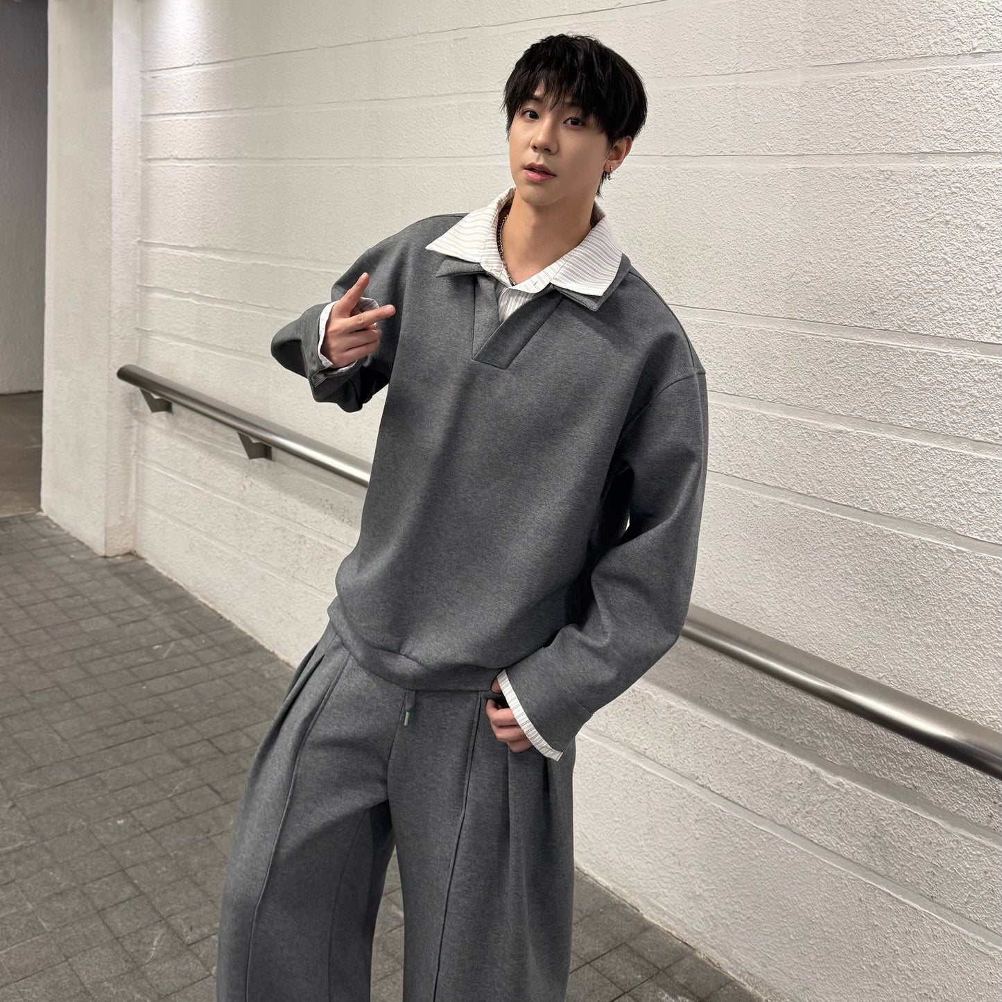 Fake Layered Striped-Collar Oversize Long Sleeve T-Shirt & Draped Wide Leg Pants Setup WN25224