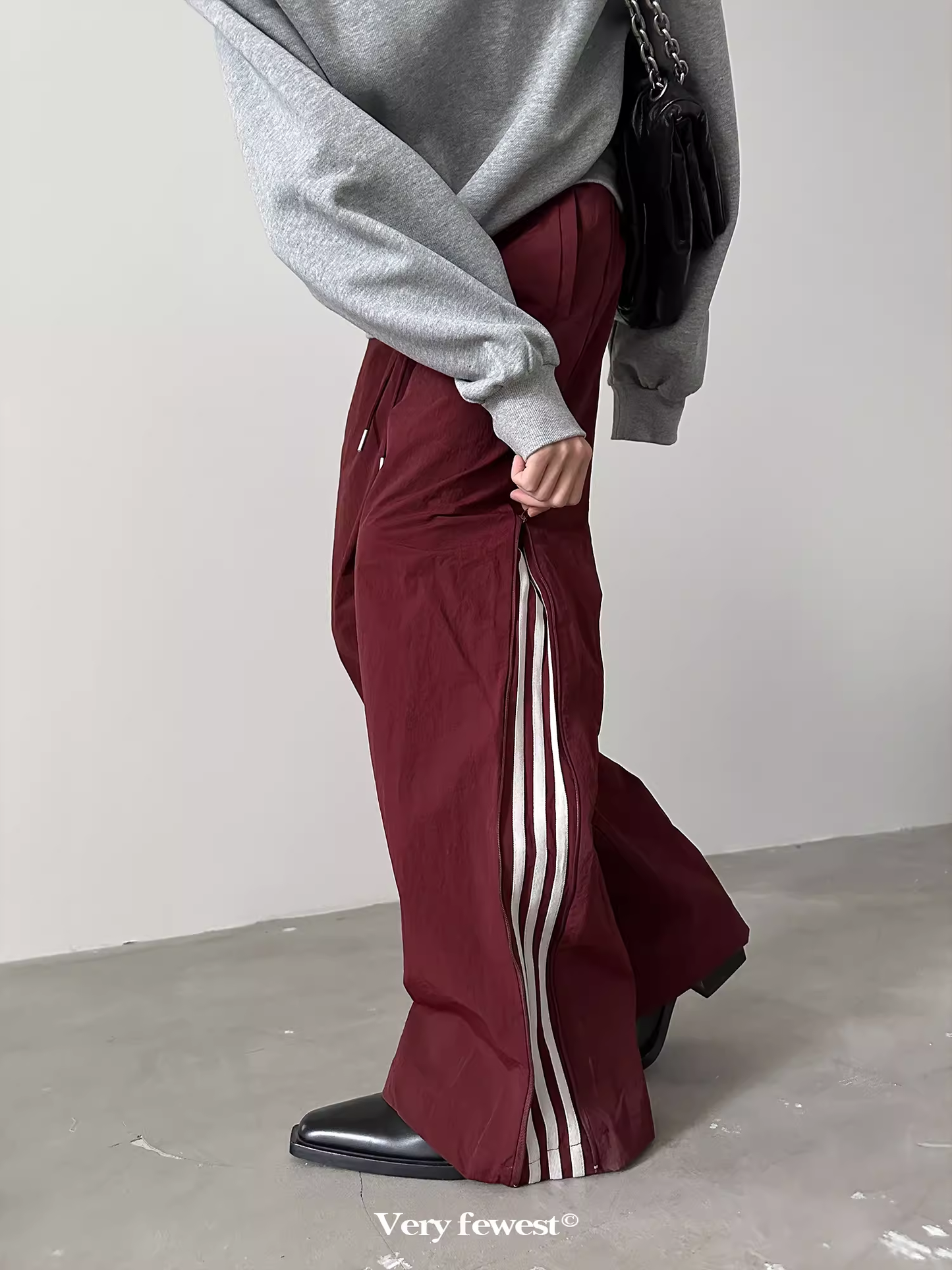 Three Bar Stripe Wide Leg Sporty Pants WN8838