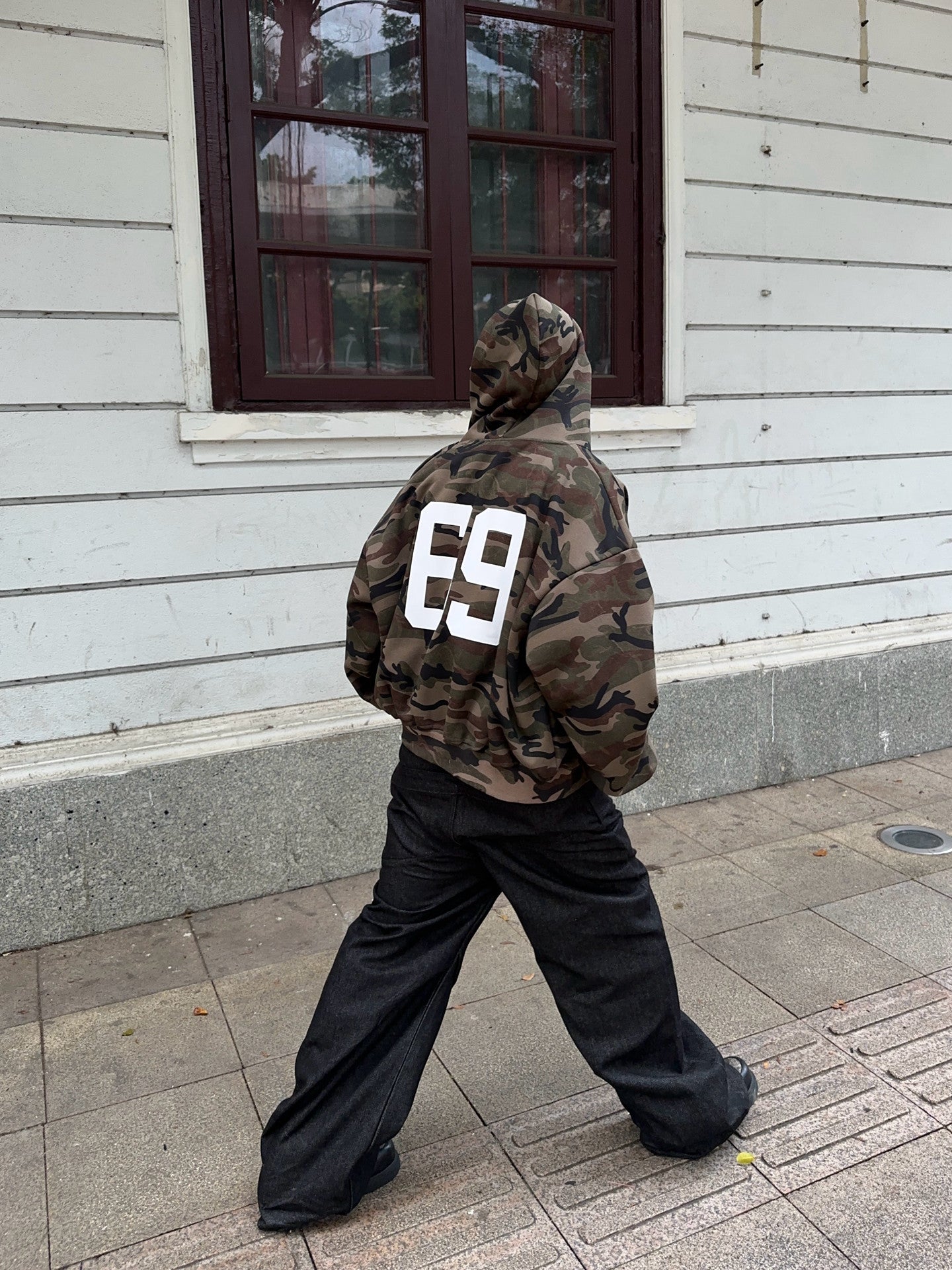 Camouflage Print Graphic Oversize Zipper Hoodie WN24396