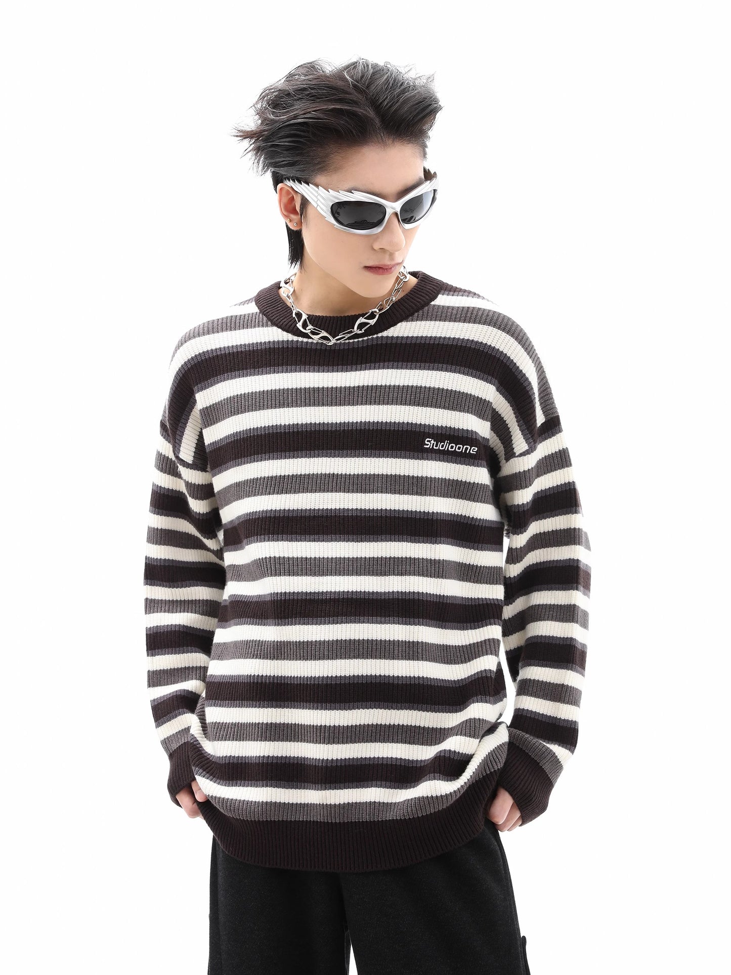 Stripe Round Neck Oversize Knit Sweater WN10302