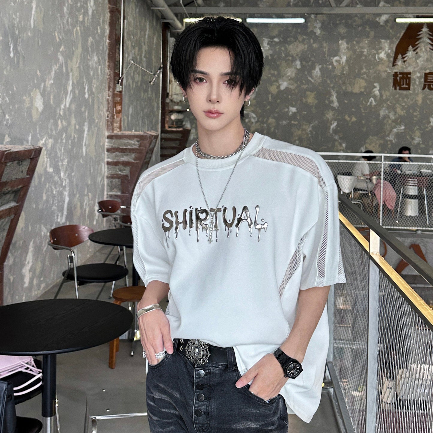Oversize Letter Cutout Short Sleeve T-Shirt WN25100