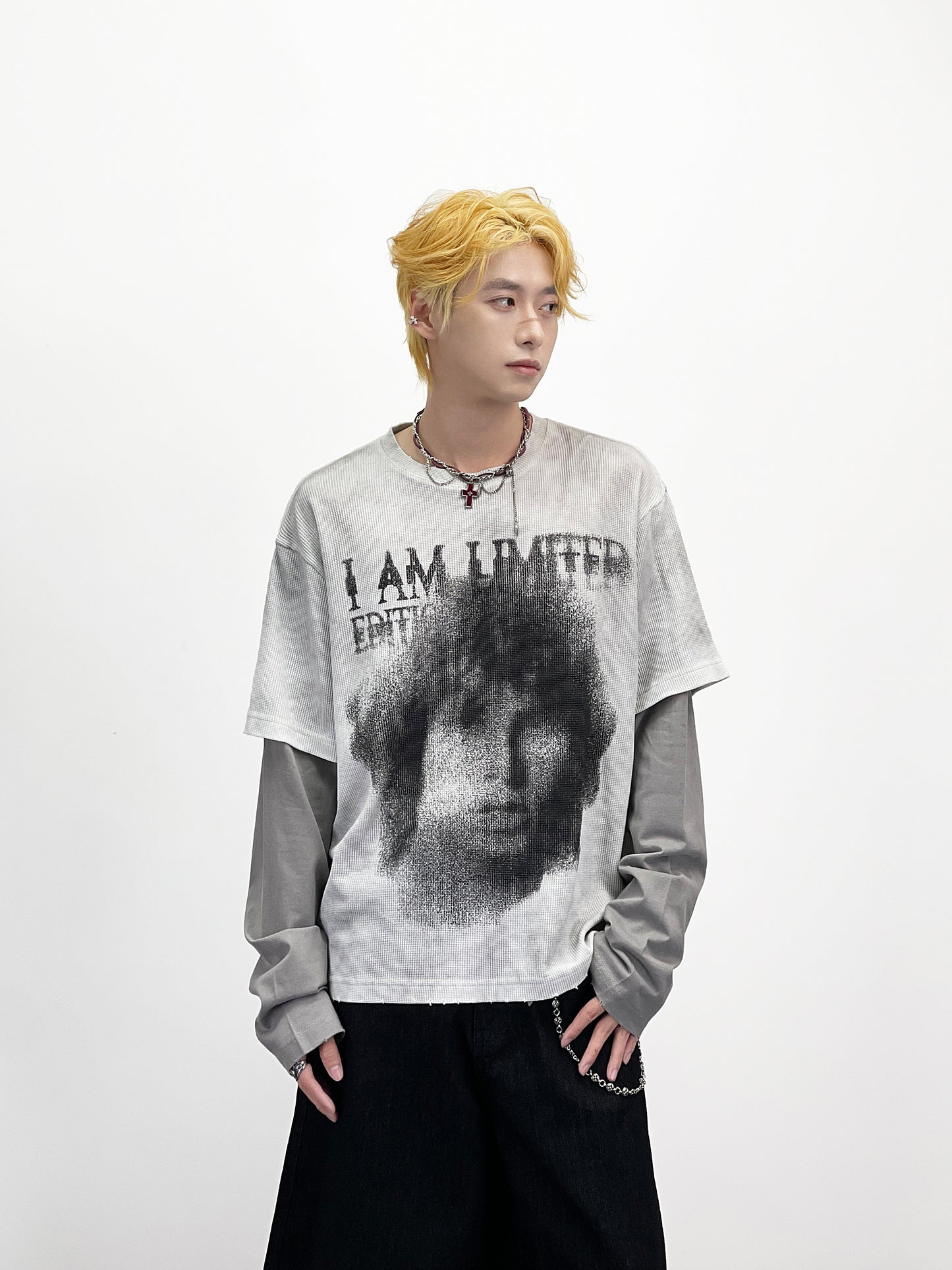 Fake Layered Portrait Print Damage Long Sleeve T-Shirt WN24281