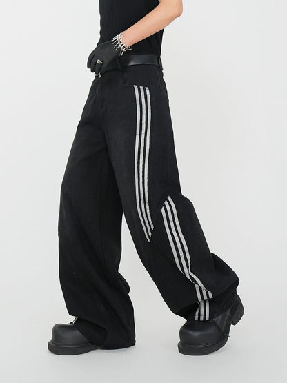 Side Stripe Curved Wide Leg Denim Jeans WN17396