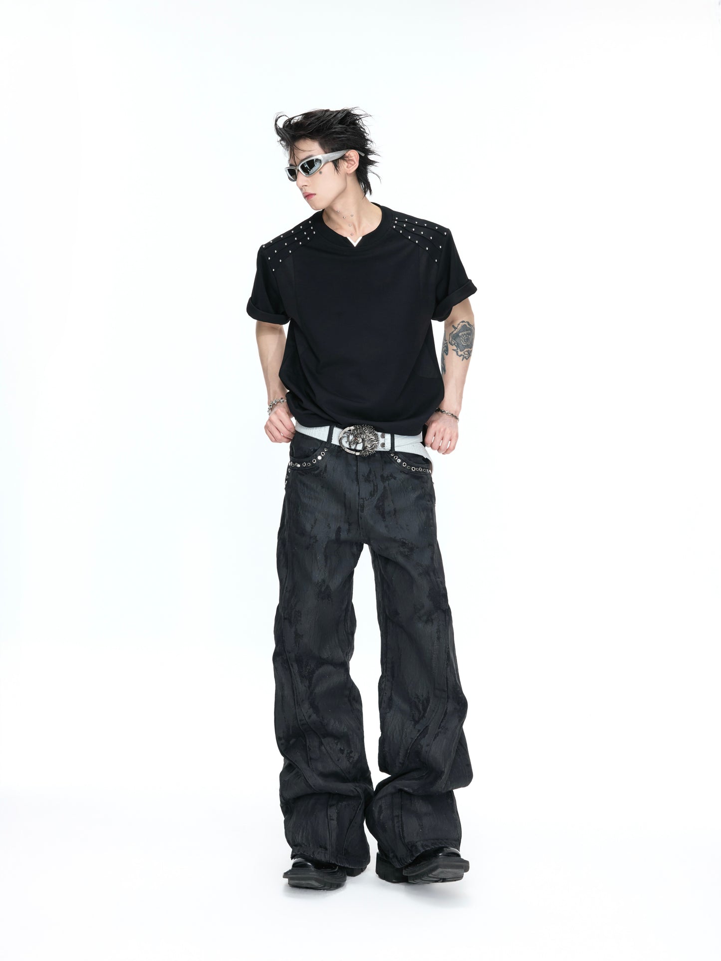 Three-Pleat Stud Patchwork Boxy Short Sleeve T-Shirt WN26983