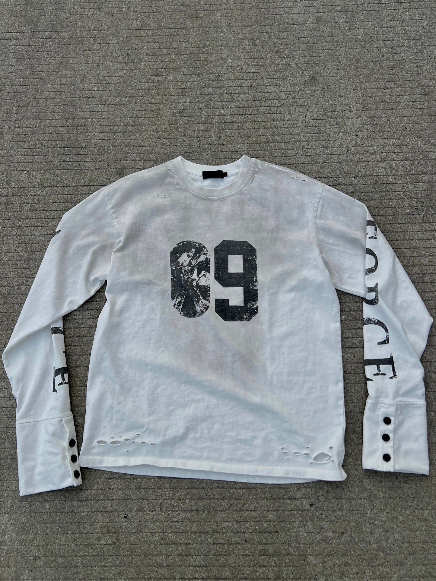 Damage Number Print Washed Long Sleeve T-Shirt WN24090