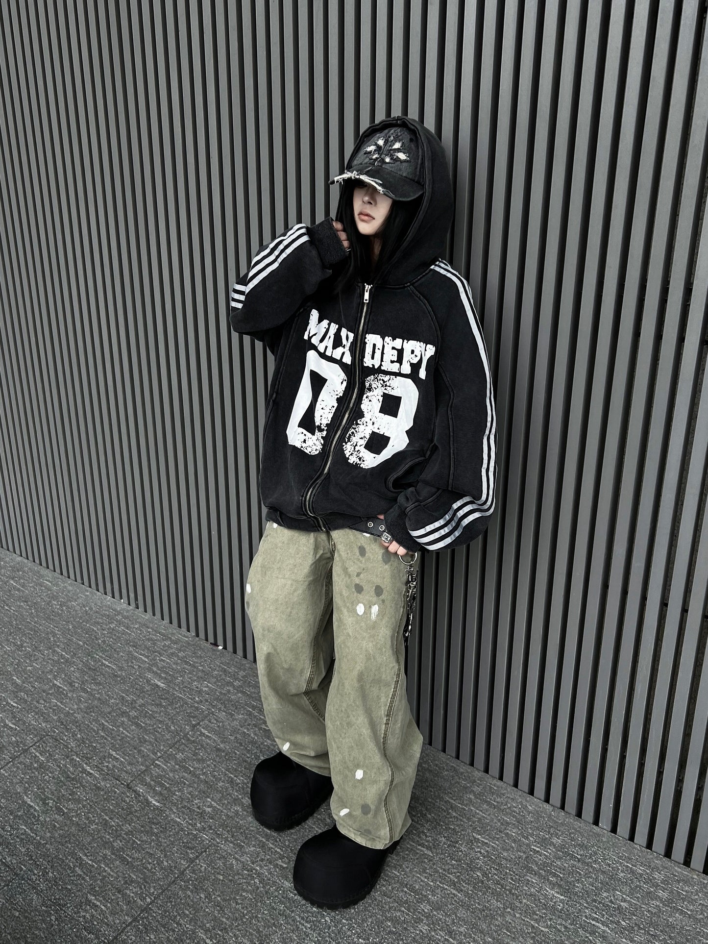 Washed Damage Letter Oversize Zipper Hoodie WN24214