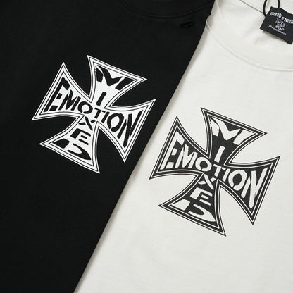 Damage Cross Graphic Short Sleeve T-Shirt WN28008