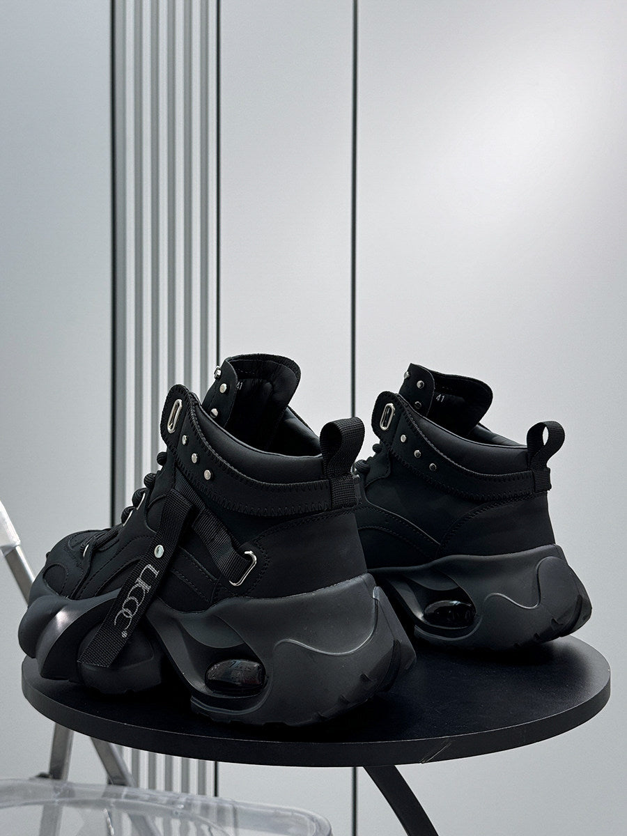 Studs Strap Buckle High-Top Chunky Sole Sneakers WN24584