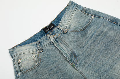 Washed Pleats Curved Denim Jeans WN25533