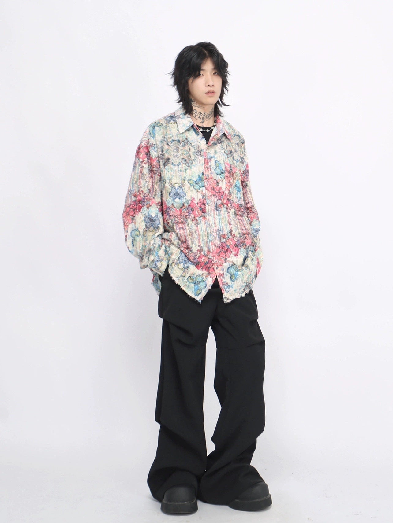 Butterfly Graffiti Print Oversize Shirt WN8725