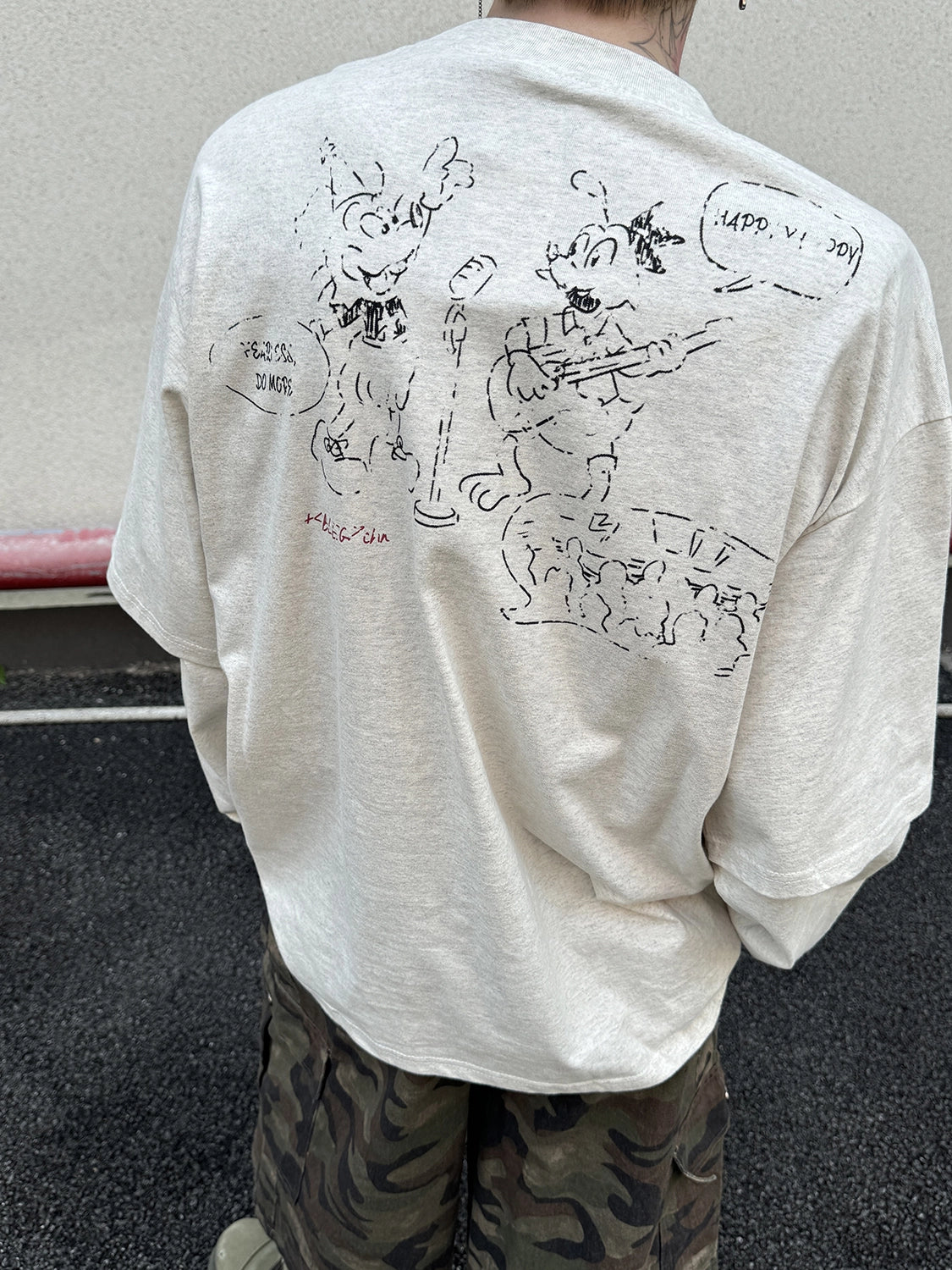 Fake Layered Back Graffiti Print Oversize Long Sleeve T-Shirt WN21154