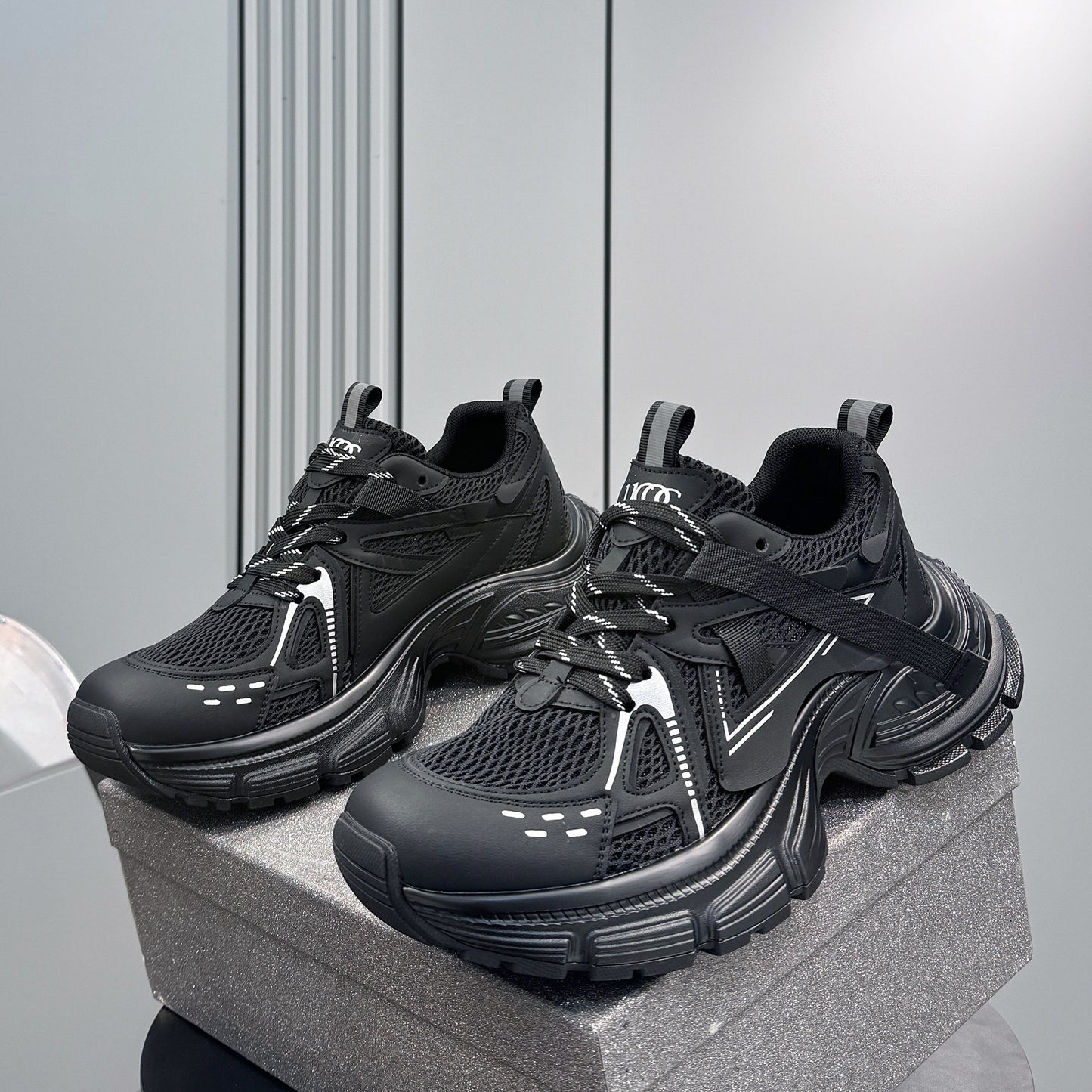 Mesh Strap Chunky Sole Sneakers WN24691